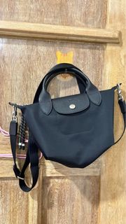 (Kategori: ) berada di . Dikirim oleh macallan13 (ID iklan 1385933993, Gambar 1). Deskripsi: .