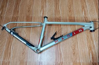 (Category: ) located in . Submitted by Bike_Clothing10 (Listing ID 1386001838, Image 1). Description: .