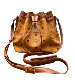 (Kategori: ) berada di . Dikirim oleh ScorpnStuff (ID iklan 1385909676, Gambar 1). Deskripsi: .