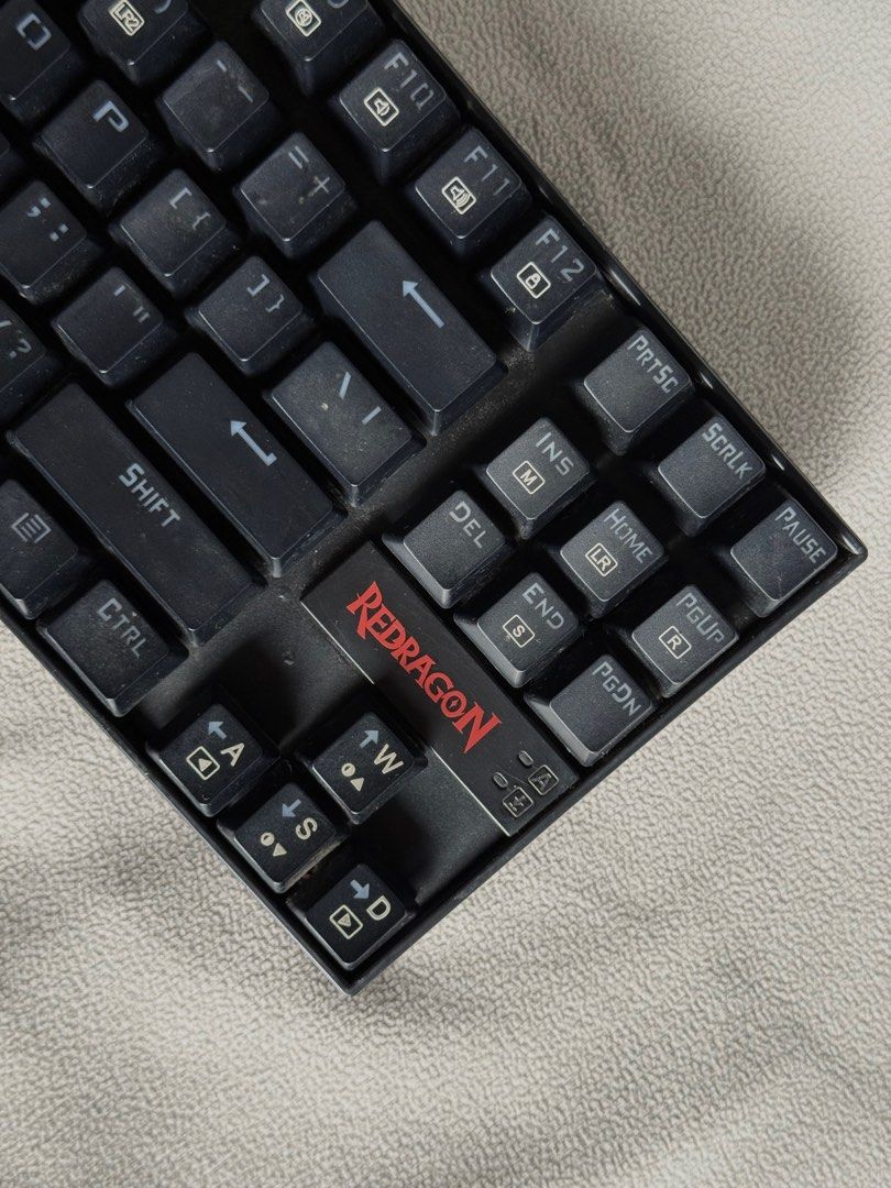 Mechanical keyboard and mouse (Category: Computer Keyboard) located in Gerona. Submitted by angelbanan (Listing ID 1385859242, Image 3). Description: (PRICE IS NEGOTIABLE) For sale: Xm1r dark frost used but not abused Honest issue: nagdidisconnect for 1 second minsan other than that everything works fine ₱1200 Redragon kumara k552-2 Gateron Blue switches no issues ₱1000 NO CHIPPED PAINT (keyboard and mouse) Minimal dust (keyboard) If get niyo yun