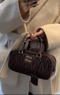（分類：）位於 。 由 cclittleshop 提交（商品編號 1385939094，圖片 1）。簡介： 。