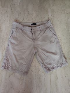 (Category: ) located in . Submitted by william_sherlyn11_sports (Listing ID 1385813482, Image 1). Description: .