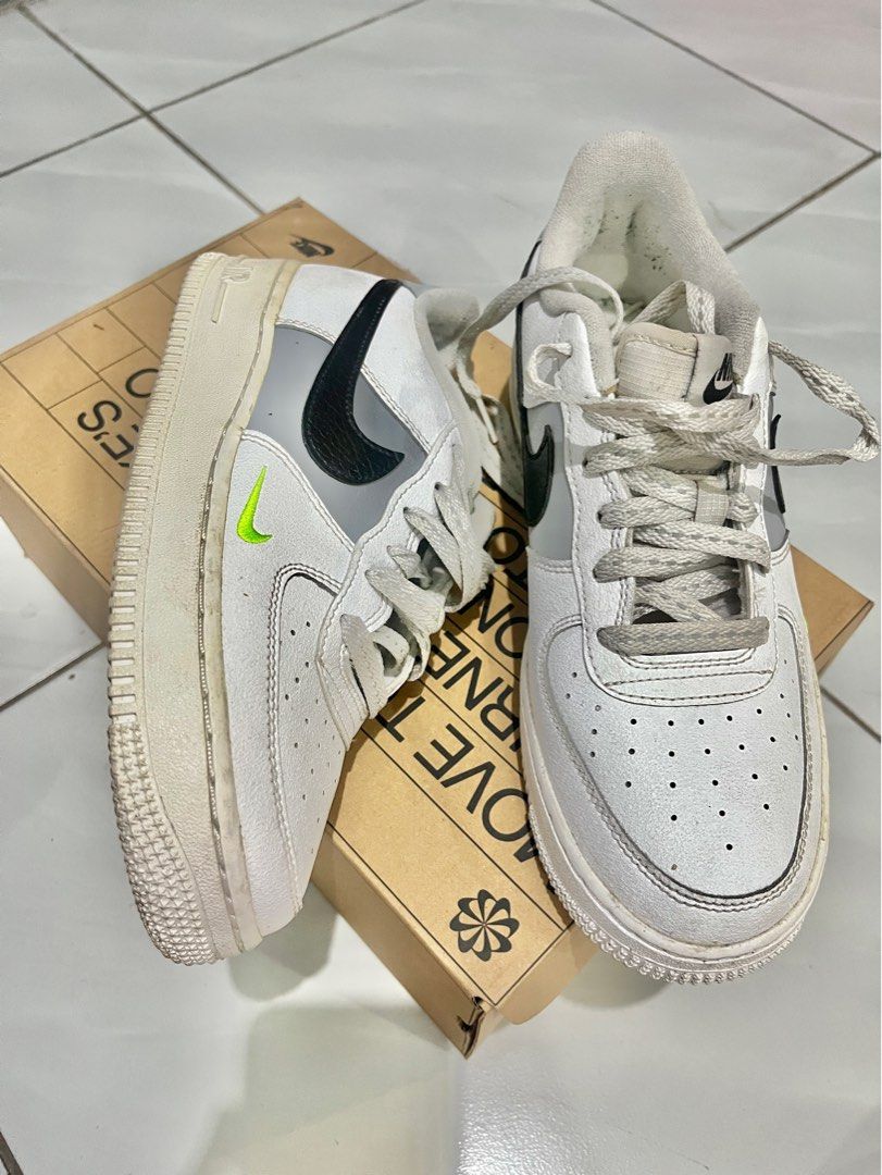 Nike Air Force (GS), Fesyen Wanita, Sepatu di Carousell