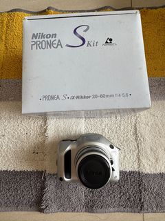 （分類：）位於 。 由 bus.sg 提交（商品編號 1385884529，圖片 1）。簡介： 。