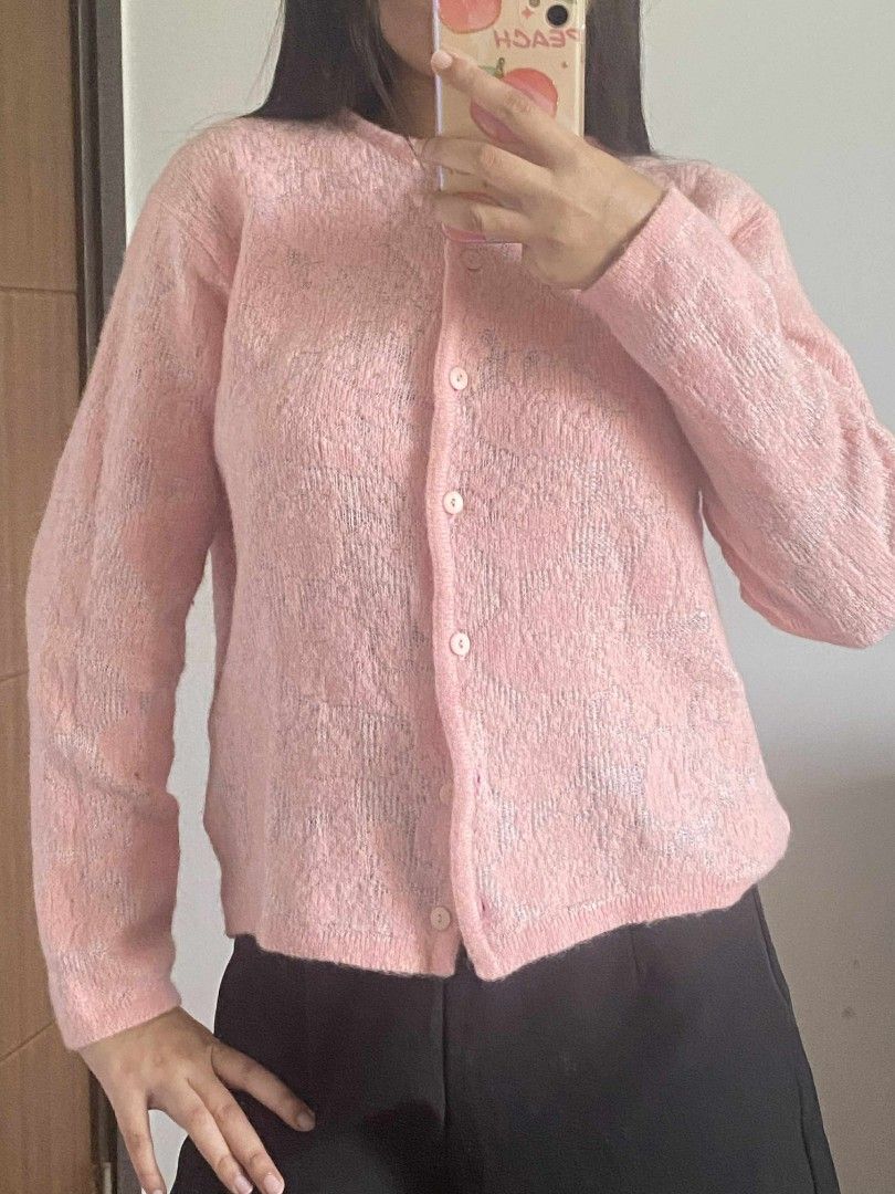pink pastel wool cardigan (Category: Coats, Jackets and Outerwear) located in Angeles City. Submitted by yna.declutter (Listing ID 1385939752, Image 2). Description: 💌 good as new! 💌 cute pastel color 💌 material: wool 💌 perfect for tag lamig ✨ 💌 size large on tag 💌 best fit in small to medium 💌 payment first / gcash.