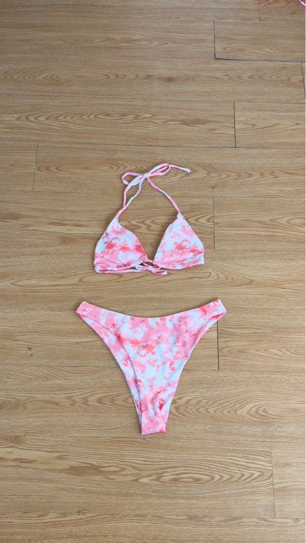PINK SWIMSUIT WITH COVER UP (Category: Bikinis & Swimsuits) located in Cavite. Submitted by pmspreloved (Listing ID 1385961253, Image 1). Description: Item: PINK SWIMSUIT WITH COVER UP Condition: 10/10 (used for fitting only) Size: M Price: ₱150 —————— 🎀 FOR SURE BUYERS PLS SEND 🎀 Name Address Contact number —————— 🎀 PLS READ! 🎀 -Shipping of items will be done 1 day after payment has been settled (M-F only!) unless seller will advise you ship