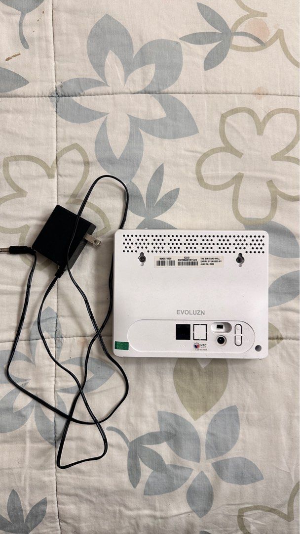 PLDT Wifi Modem (Category: Networking) located in Taguig. Submitted by manikkamorota (Listing ID 1385970945, Image 2). Description: .