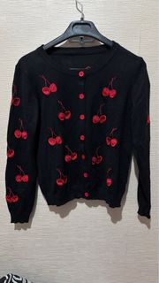 (Kategori: ) berada di . Dikirim oleh preloved.ayra (ID iklan 1385915419, Gambar 1). Deskripsi: .