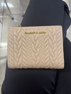 (Kategori: ) berada di . Dikirim oleh lovedbystephanie (ID iklan 1385821341, Gambar 1). Deskripsi: .