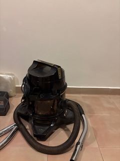 (Category: ) located in . Submitted by oenmt (Listing ID 1385953207, Image 1). Description: .