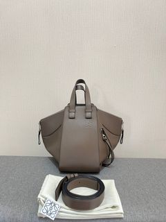 (Kategori: ) berada di . Dikirim oleh brandedboutiquez (ID iklan 1385837906, Gambar 1). Deskripsi: .