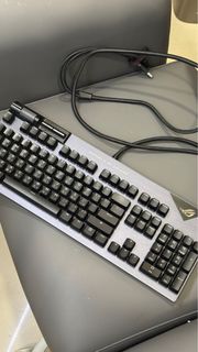 由 hsuan90726 (刊登 ID 1385844303，圖片 1) 提交，位於 的 (類別：)，說明：。