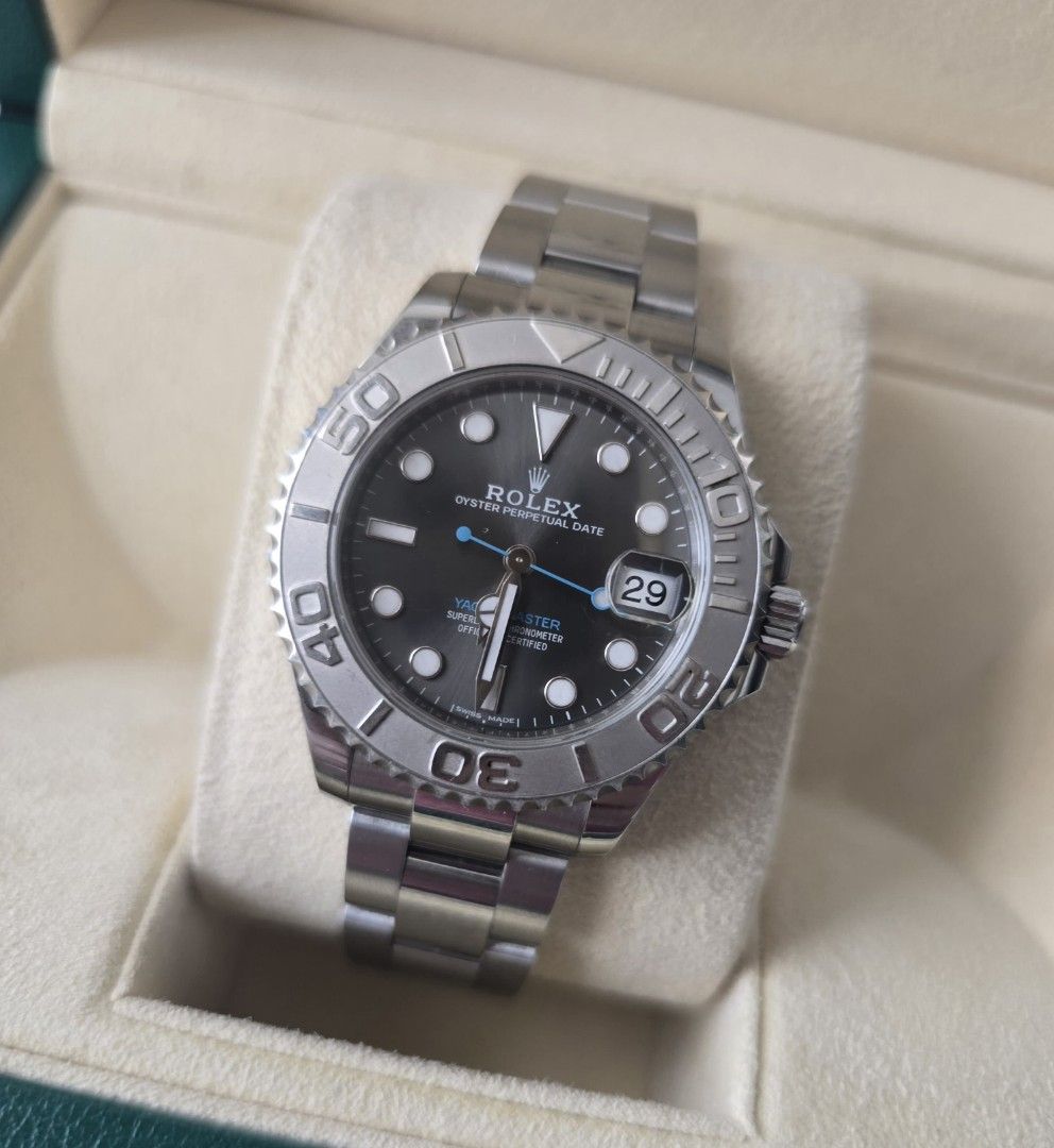 Rolex Yachtmaster 37mm (Category: Luxury Watches) located in Mandaluyong City. Submitted by 88nac (Listing ID 1385933411, Image 1). Description: For sale: Rolex Yachtmaster Rhodium dial 37mm Full set 9.8/10 condition 2017 PM for inquiries.