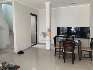 (Kategori: ) berada di . Dikirim oleh henigraha00060 (ID iklan 1385878454, Gambar 1). Deskripsi: .