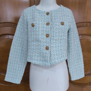 (Kategori: ) berada di . Dikirim oleh aloha_dian (ID iklan 1386002791, Gambar 1). Deskripsi: .