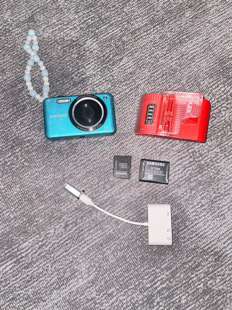 Samsung SL605 Digicam Camera (Category: Cameras) located in Manila. Submitted by bcdeef (Listing ID 1385990567, Image 1). Description: Sample photos are uploaded Needs repair: Ayaw mag-on Inclusions: Battery Charger SD Card SD Card reader to iphone Not negotiable.