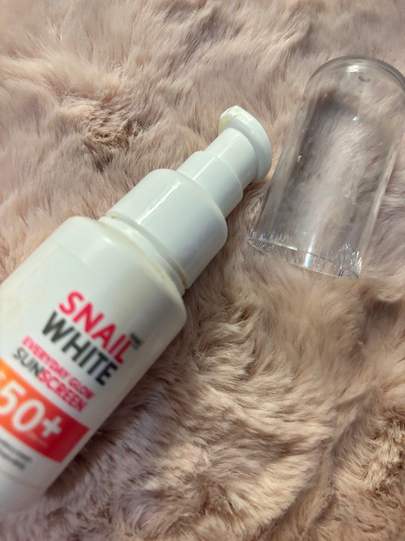 Snailwhite Sunscreen (Category: Face Care) located in Taguig. Submitted by hisandhers16 (Listing ID 1385994225, Image 2). Description: Retails for 750. About 80% full Cap has some scratches on it but overall in good condition Im back from a long hiatus. Selling again unused and authentic items. Had a lot of hauls from travel and impulse buy, help a girl declutter 🩷 Please read 🩷 - authentic only - steal finds - NO lowballer - I’ll give out free
