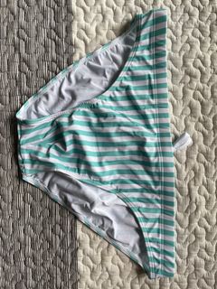 (Category: ) located in . Submitted by pphhbb (Listing ID 1385881323, Image 1). Description: .