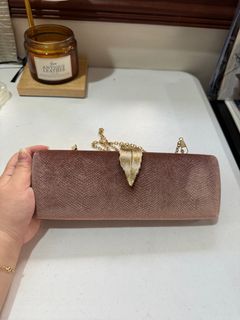 (Category: ) located in . Submitted by janinepc (Listing ID 1385853702, Image 1). Description: .