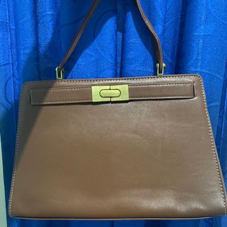 (Kategori: ) berada di . Dikirim oleh louispartridge_ (ID iklan 1385890269, Gambar 1). Deskripsi: .