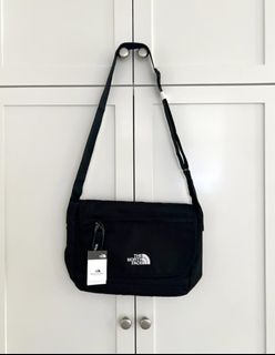 （分類：）位於 。 由 q81077898 提交（商品編號 1385830792，圖片 1）。簡介： 。