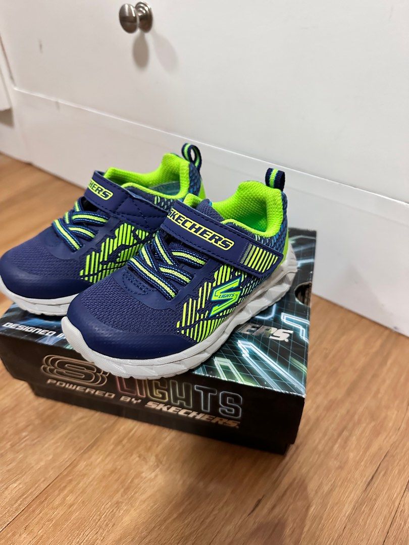 Toddler Skechers - Size 6 (Category: Babies & Kids Fashion) located in Pasig City. Submitted by hello.spring (Listing ID 1385865563, Image 2). Description: Toddler Skechers - Size 6 With lights 💯Guaranteed Authentic! Selling for only Php1,500! Original Price: Php2,695 Bought in SM Megamall Used a few times only. .