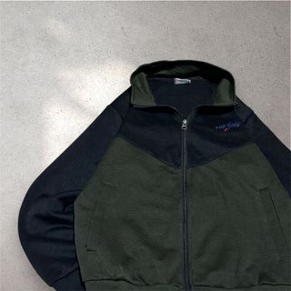 (Kategori: ) berada di . Dikirim oleh vtg_stuff.id (ID iklan 1385872547, Gambar 1). Deskripsi: .