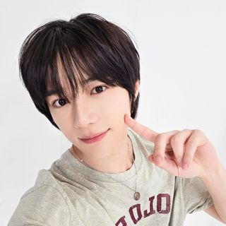 （分類：）位於 。 由 moa42_bgjh 提交（商品編號 1385908512，圖片 1）。簡介： 。