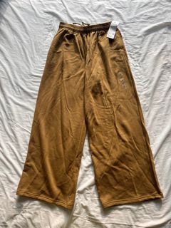 （分類：）位於 。 由 peanutjeh 提交（商品編號 1385825231，圖片 1）。簡介： 。