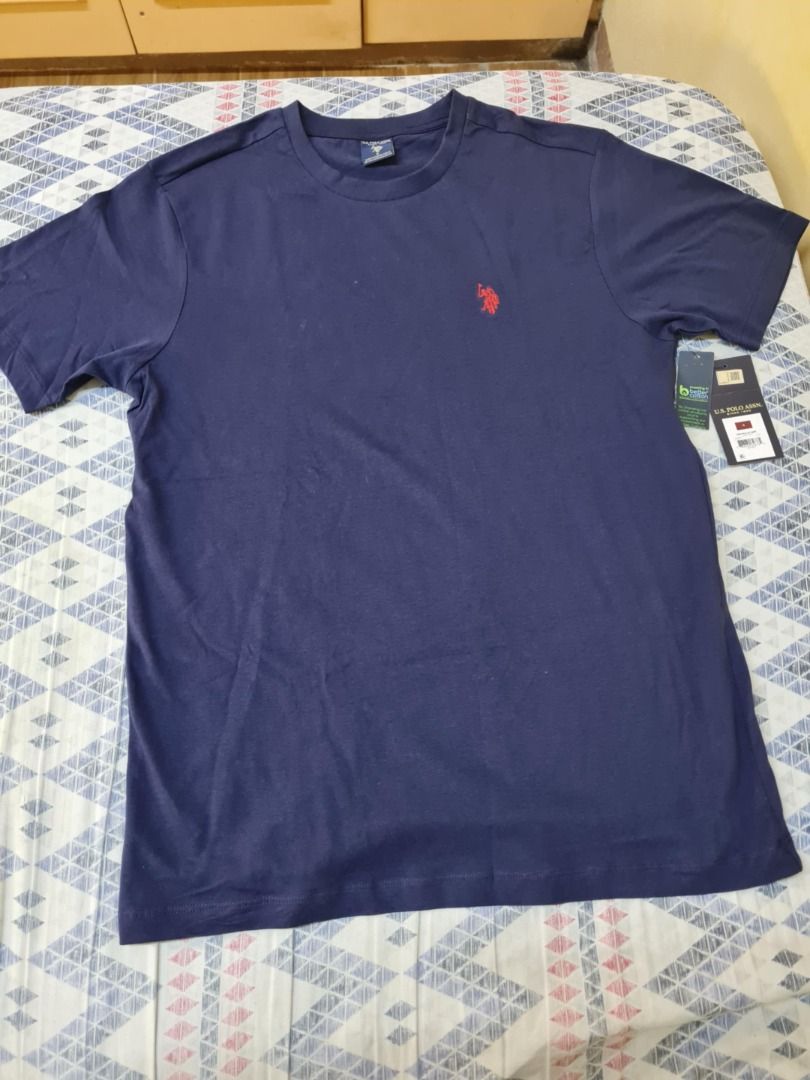 US POLO Brand New Original Authentic Shirt (Category: Tshirts & Polo Shirts ) located in Davao. Submitted by hiihenloo (Listing ID 1385989948, Image 1). Description: 📌 US Polo Assn T-Shirt ✅ Original Authentic 🌟 Brand New with Tags See Size in Pics ✔️ My Price: P 1190 only 💙 Price is Negotiable for Sure Buyer, from Srp original 2.5k+ (see in 2nd pic) Rfs. Decluttering 📨 Feel Free to Message 🎁 Open for Shipping.