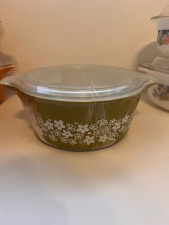 (Category: ) located in . Submitted by vintagemews (Listing ID 1385848779, Image 1). Description: .