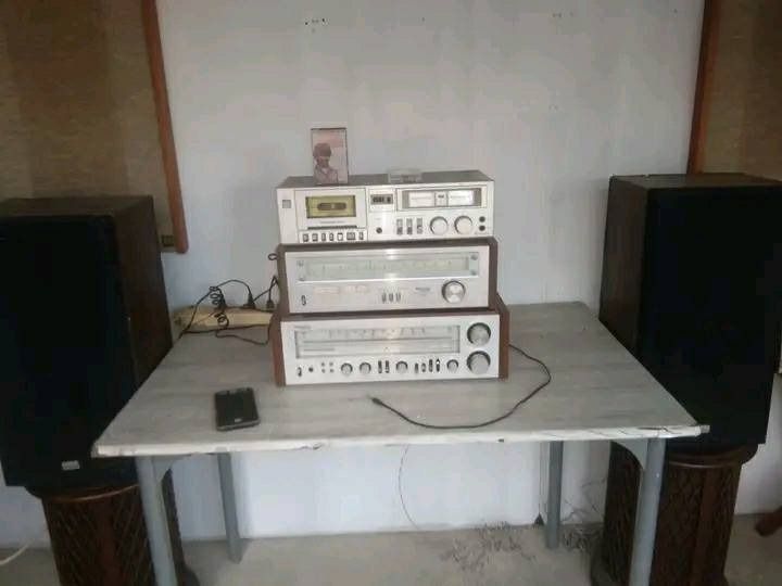 Vintage Technics 2 units Setsale: Receiver,Tuner,and Tape deck (Category: Soundbars, Speakers & Amplifiers) located in Iloilo. Submitted by eulneversee (Listing ID 1385912252, Image 2). Description: Vintage Technics Setsale: 1.)Technics receiver model SA-500 Price P20,000.00 2.)Technics tape deck model M-205 P8,500.00 1.)Technics Tuner model ST-7300 P6,500.00 Location:Iloilo Delivery via AP Cargo (airplane travel) Pm me for details and actual uni