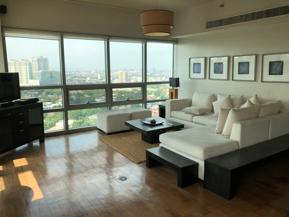 (Category: ) located in . Submitted by 1949realty (Listing ID 1386091178, Image 1). Description: .