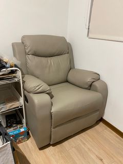 由 nionalin (刊登 ID 1386057113，圖片 1) 提交，位於 的 (類別：)，說明：。