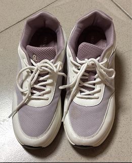 由 0966295133 (刊登 ID 1386199372，圖片 1) 提交，位於 的 (類別：)，說明：。