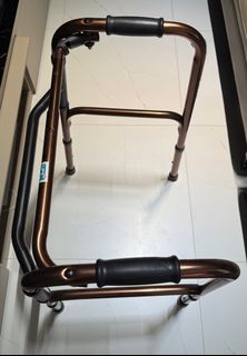 (Category: ) located in . Submitted by smallwonders (Listing ID 1386079804, Image 1). Description: .