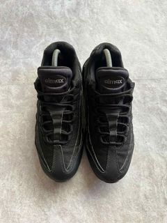 (Category: ) located in . Submitted by dvao_shoe26 (Listing ID 1386013560, Image 1). Description: .