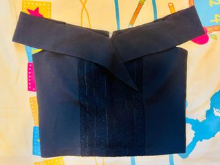 （分類：）位於 。 由 4rdecluttering 提交（商品編號 1386150160，圖片 1）。簡介： 。