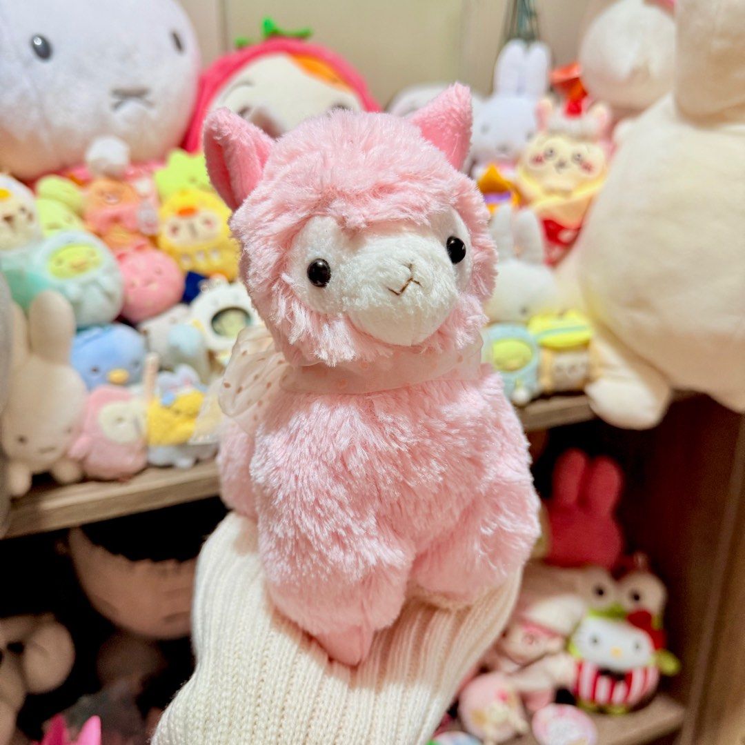 Amuse Alpacasso (Category: Plushies & Soft Toys) located in Dagupan City. Submitted by rializecense (Listing ID 1386128583, Image 1). Description: .