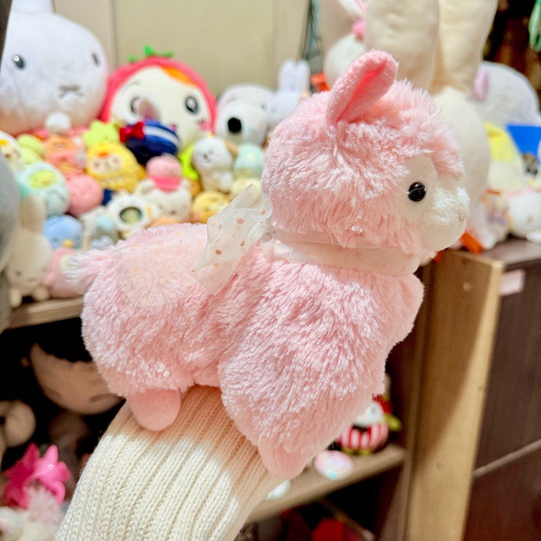 Amuse Alpacasso (Category: Plushies & Soft Toys) located in Dagupan City. Submitted by rializecense (Listing ID 1386128583, Image 3). Description: .