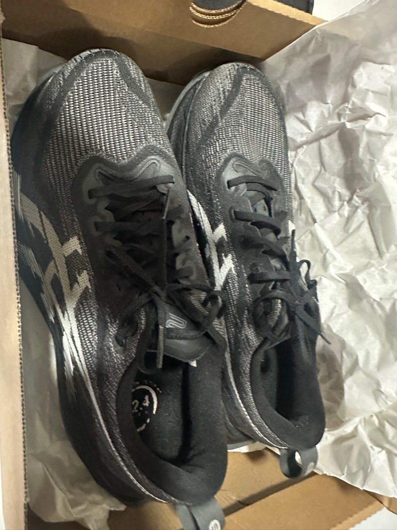 Asics Superblast 2 Black US10 (Category: Sneakers) located in Singapore. Submitted by slammedcars (Listing ID 1386012518, Image 1). Description: J<50km shoes Selling as not suitable 229.