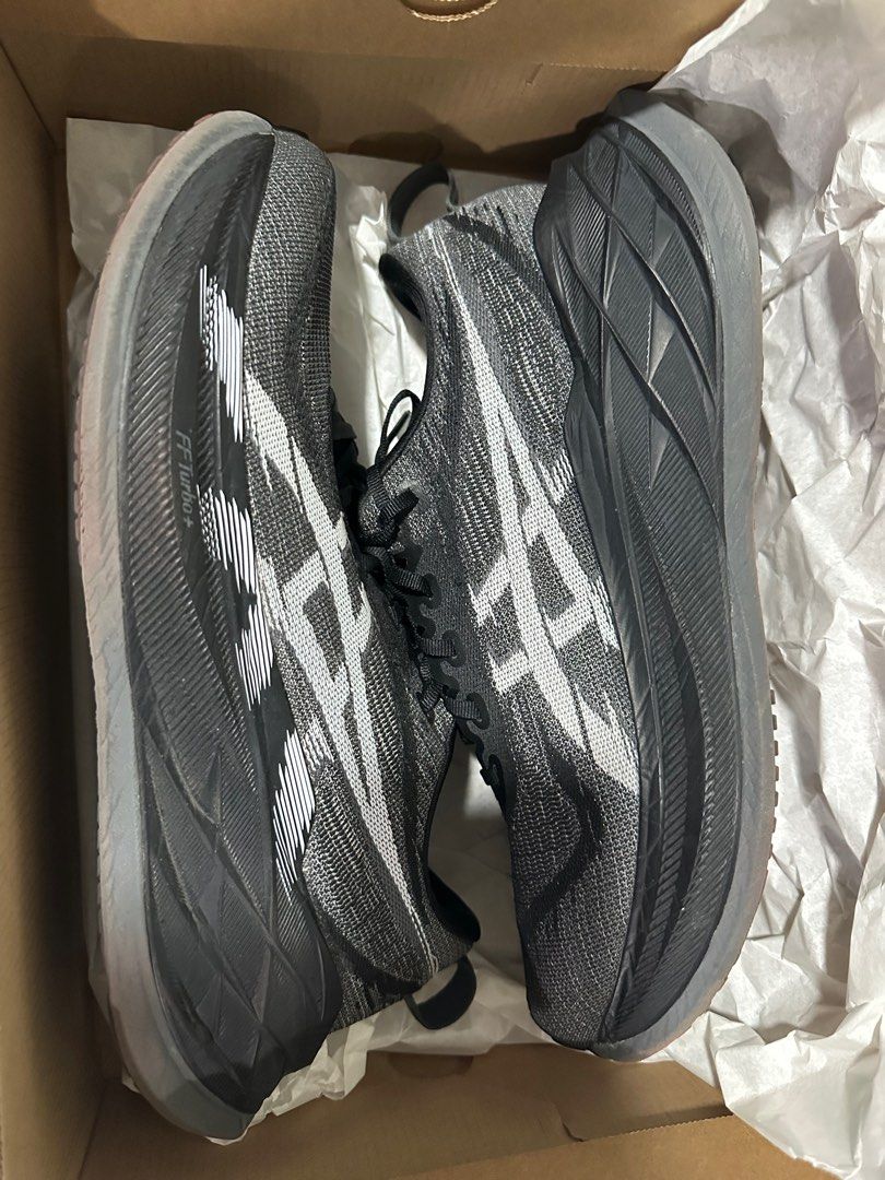 Asics Superblast 2 Black US10 (Category: Sneakers) located in Singapore. Submitted by slammedcars (Listing ID 1386012518, Image 2). Description: J<50km shoes Selling as not suitable 229.
