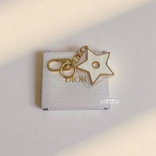 (Category: ) located in . Submitted by designerarchives.ph (Listing ID 1386123686, Image 1). Description: .