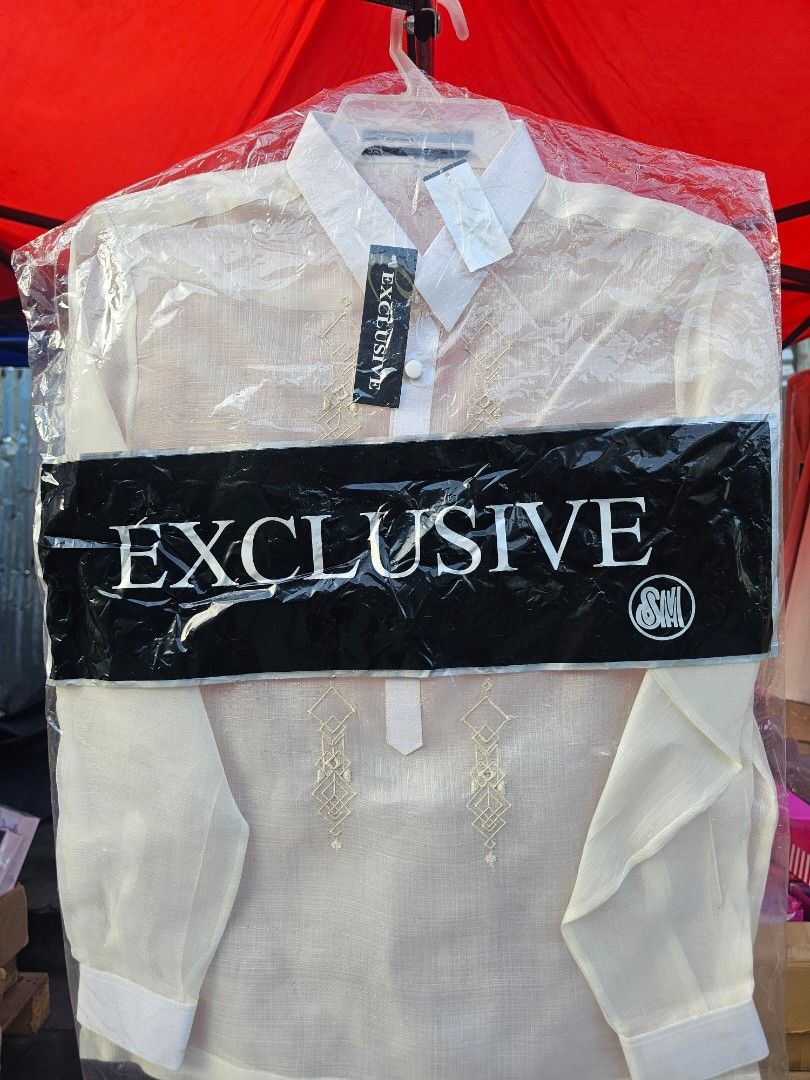 BARONG TAGALOG MALL PULL OUT LIMITED STOCKS (Category: Coats, Jackets and Outerwear) located in Manila. Submitted by mako0818 (Listing ID 1386011386, Image 2). Description: FOR SALE BARONG TAGALOG MALL PULL OUT LIMITED STOCKS.