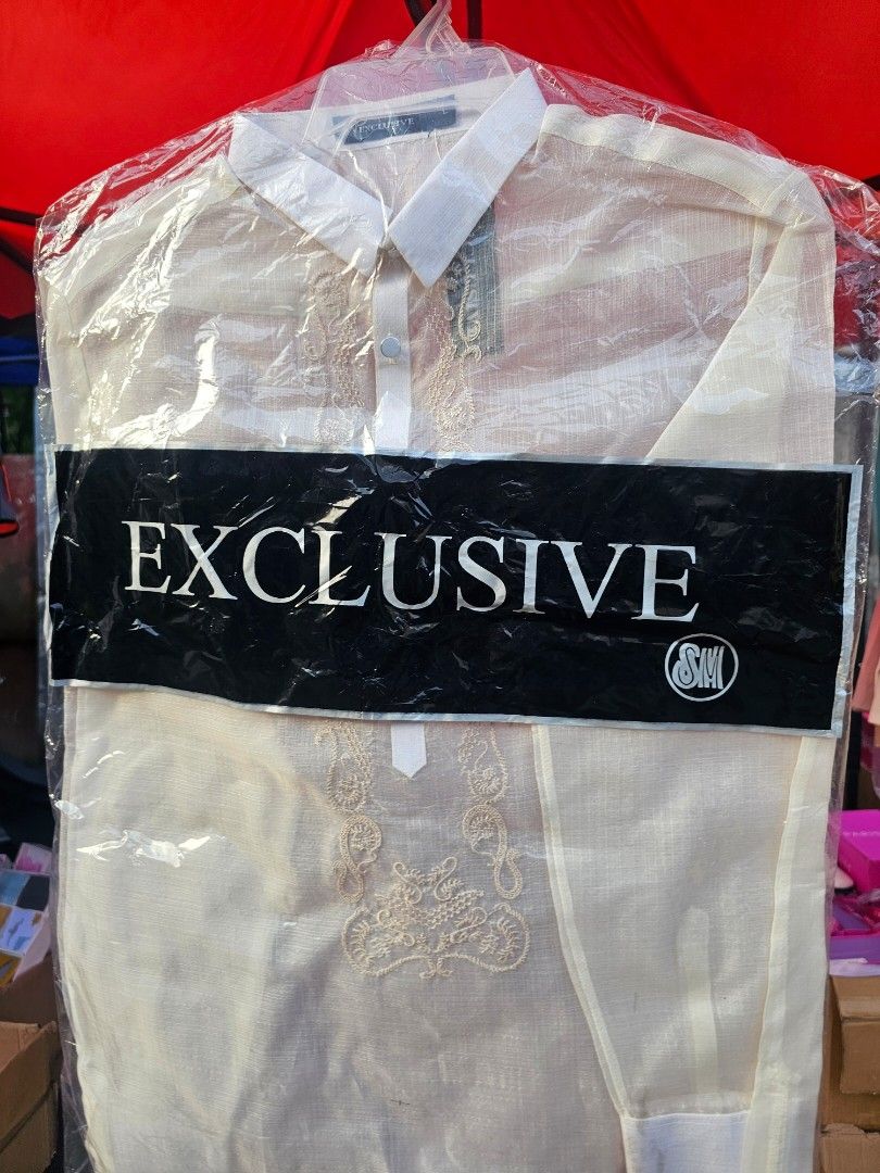 BARONG TAGALOG MALL PULL OUT LIMITED STOCKS (Category: Coats, Jackets and Outerwear) located in Manila. Submitted by mako0818 (Listing ID 1386011386, Image 3). Description: FOR SALE BARONG TAGALOG MALL PULL OUT LIMITED STOCKS.