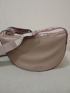 (Kategori: ) berada di . Dikirim oleh nebraska.id (ID iklan 1386091769, Gambar 1). Deskripsi: .