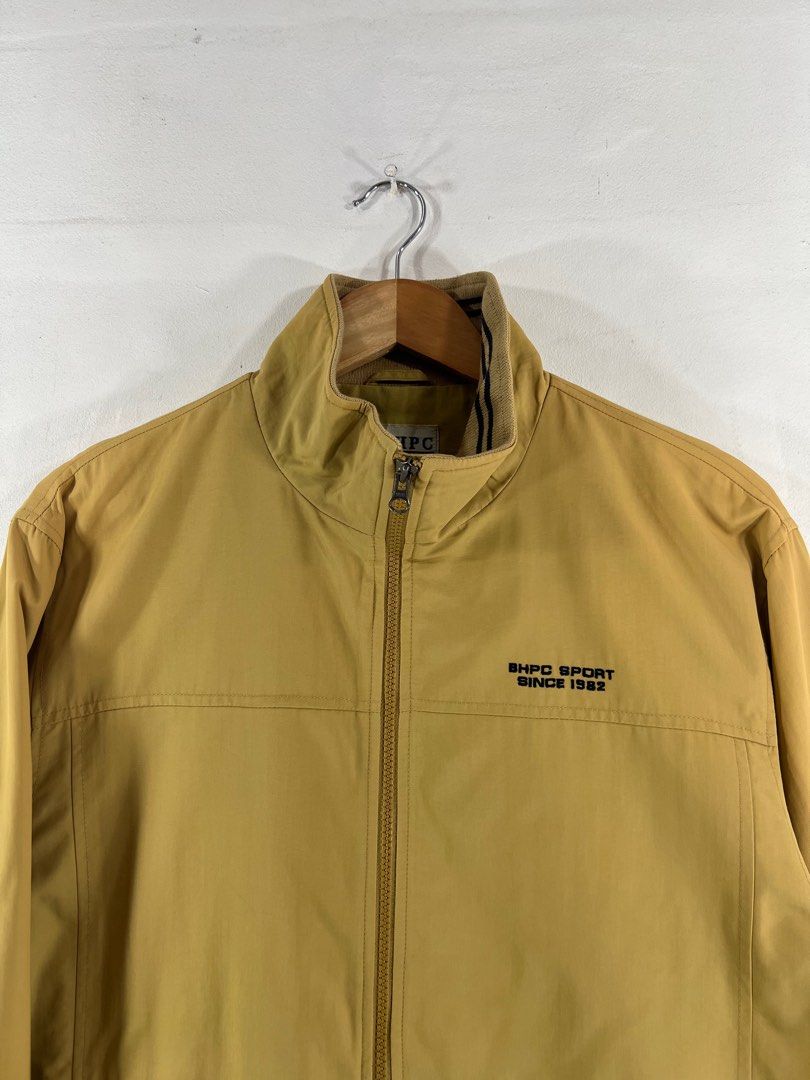 Bhpc jacket (Category: Coats, Jackets and Outerwear) located in Kuala Terengganu. Submitted by globaltriftstore (Listing ID 1386188554, Image 3). Description: pit:23 labuh:28 ka78.