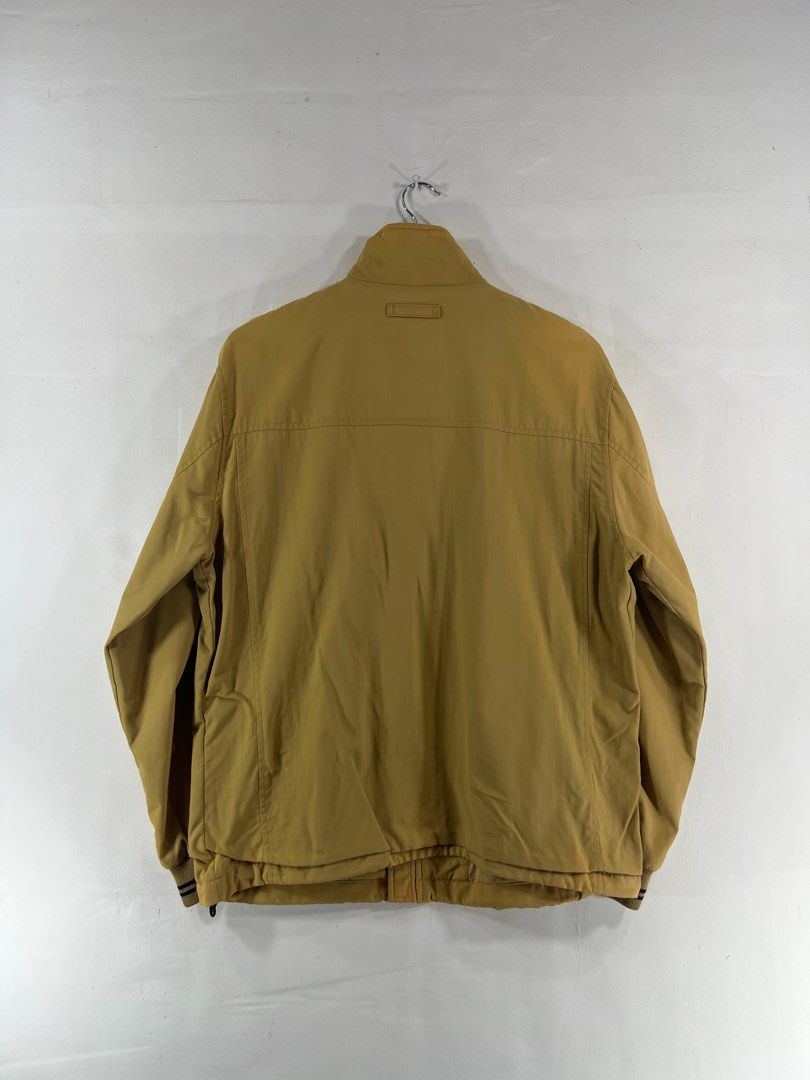 Bhpc jacket (Category: Coats, Jackets and Outerwear) located in Kuala Terengganu. Submitted by globaltriftstore (Listing ID 1386188554, Image 2). Description: pit:23 labuh:28 ka78.