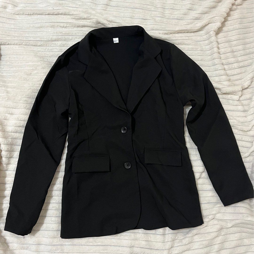 black corporate coat (Category: Coats, Jackets and Outerwear) located in Cavite. Submitted by vantebles (Listing ID 1386158723, Image 1). Description: L: 24in W: 15in sleeves l: 20.5in sleeves w: 6in .