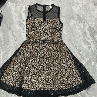 (Kategori: ) berada di . Dikirim oleh ayinnscloset (ID iklan 1386169569, Gambar 1). Deskripsi: .